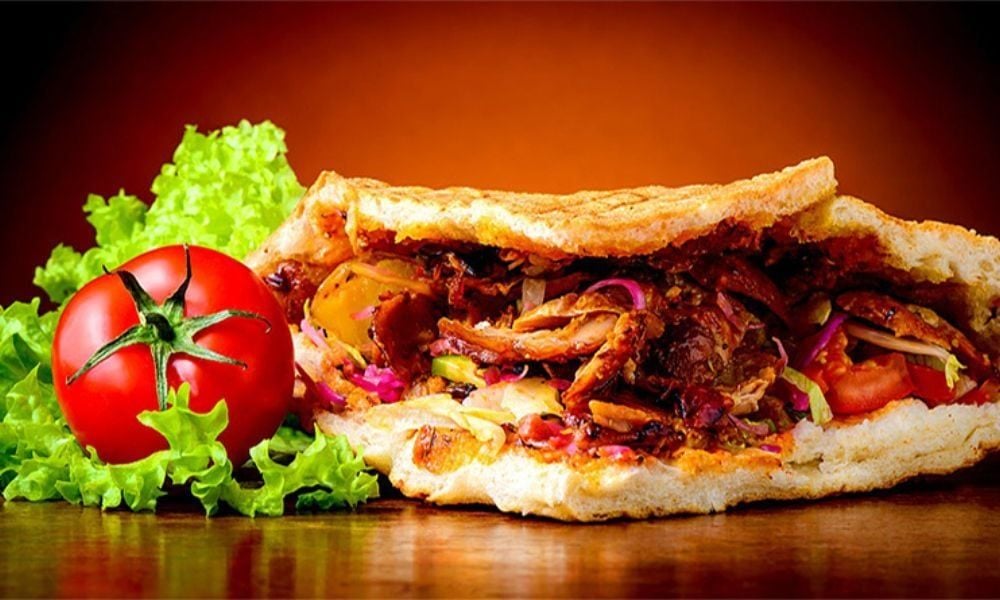 Cách làm bánh mì Thổ Nhĩ Kỳ (bánh mì Doner Kebab) siêu dễ