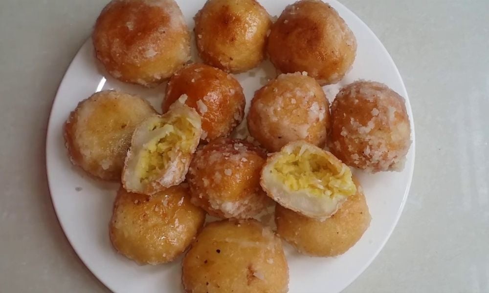 Cách làm bánh rán đường nhân đậu xanh ăn ngon, lạ miệng