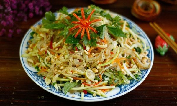 Cách làm gỏi sứa giòn ngon, thanh mát, dễ làm tại nhà