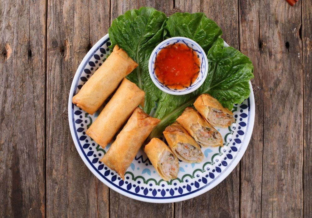 Cách làm nem hải sản chiên xù giòn rụm, nhân sốt mayonnaise