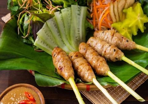 Cách làm nem lụi nướng thơm ngon, cuốn vị chuẩn miền Trung