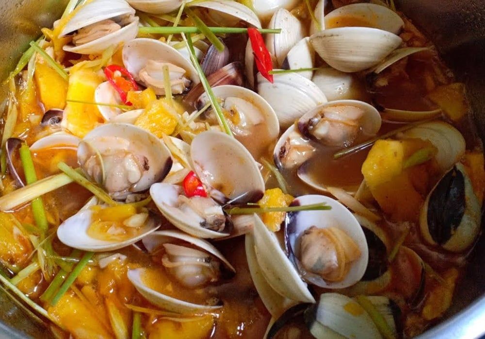 Cách làm nghêu hấp Thái chua cay thơm ngon đúng vị