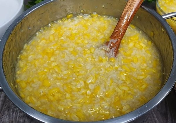 Cách nấu chè ngô bắp thơm ngọt, hợp mọi thời tiết