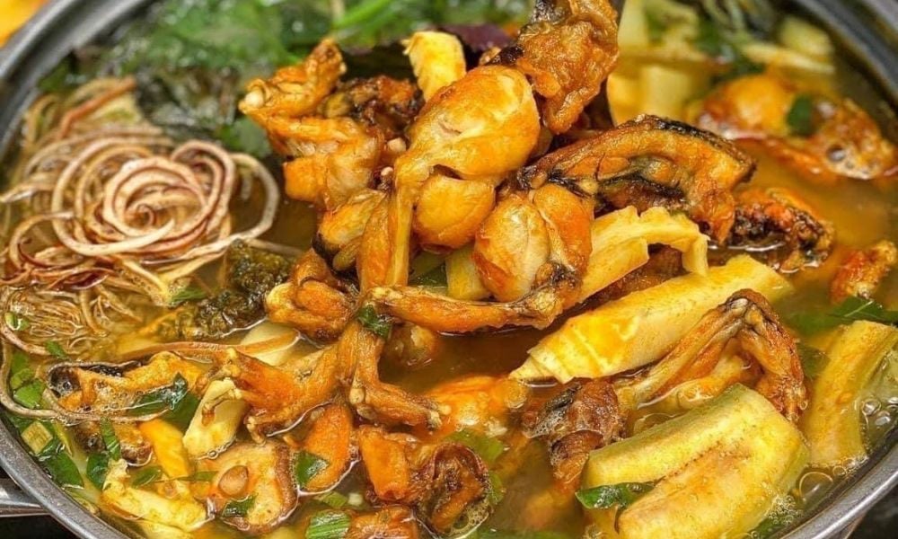 Hướng dẫn cách nấu lẩu ếch măng cay đậm đà, chuẩn vị