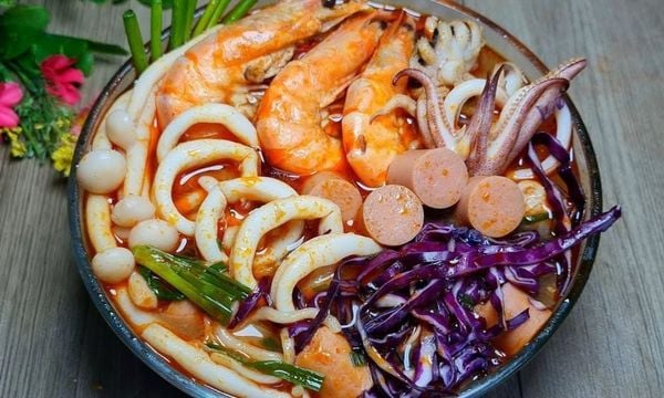 Hướng dẫn cách nấu mì cay hải sản 7 cấp độ chuẩn Hàn