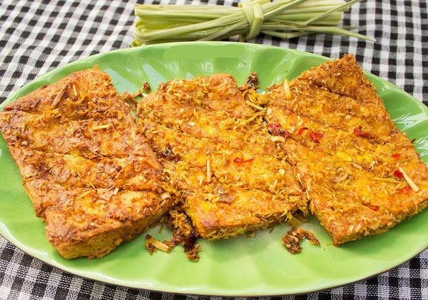 Cách làm đậu hũ muối chiên sả ớt chay giòn cay, lạ miệng