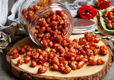Cách làm đậu phộng rim mắm đường chay mặn ngọt lạ miệng