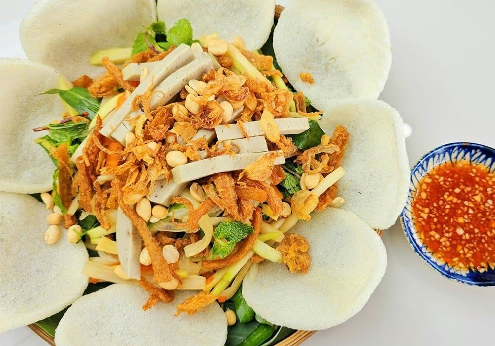 Hướng dẫn làm gỏi ngó sen chay tươi ngon, ăn là ghiền