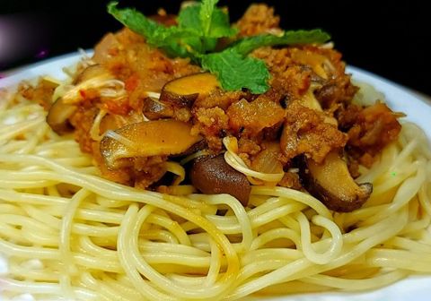 Cách làm mì Ý xào rau củ ngon chuẩn vị, không lo béo