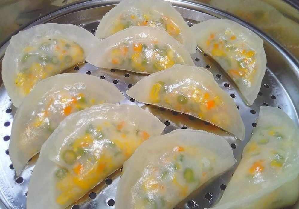 Cách làm sủi cảo chay nhân rau củ mềm ngon, hấp dẫn