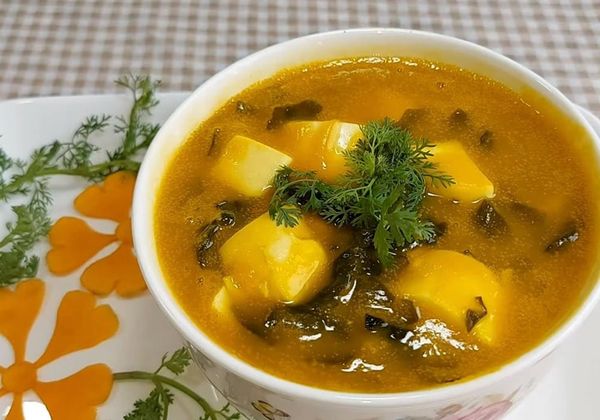 Cách nấu súp bí đỏ chay mềm mịn, bổ dưỡng cho bữa sáng