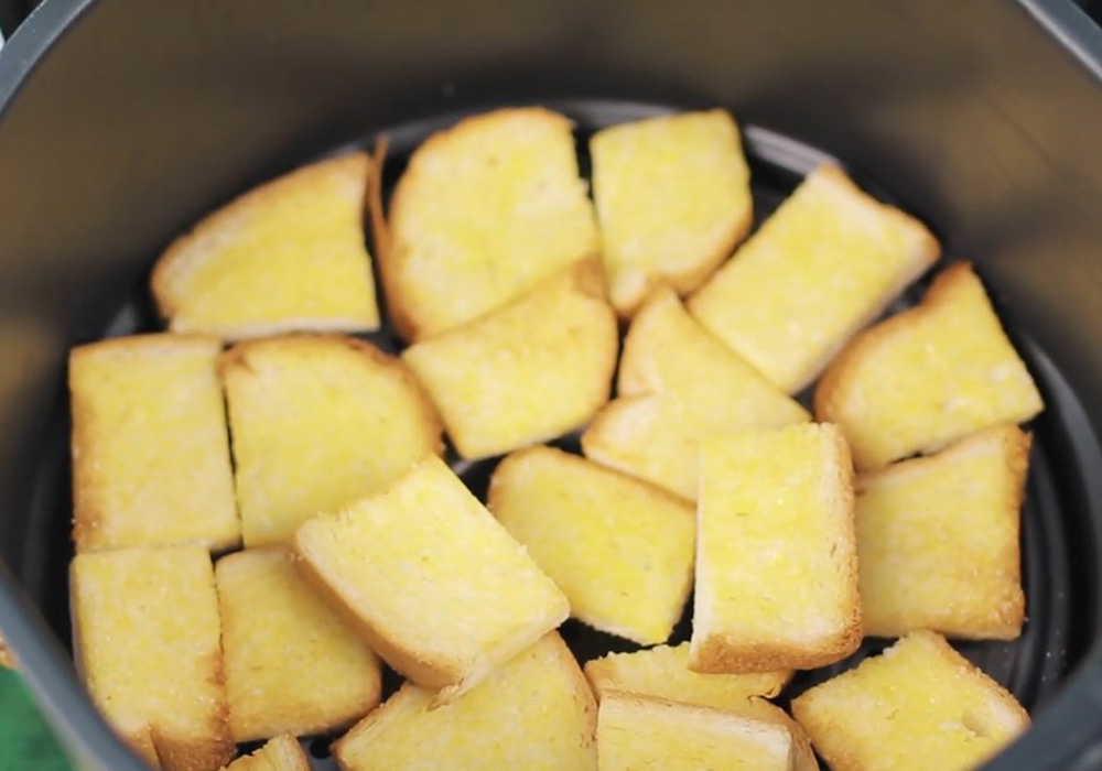 Bánh mì bơ đường