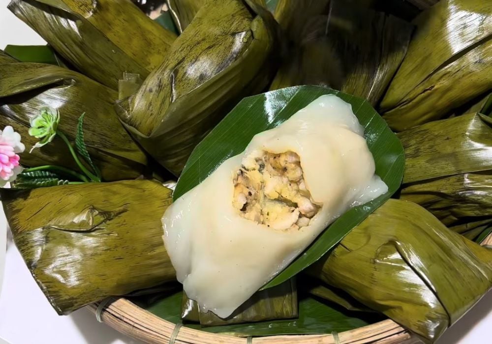 Bánh nếp nhân thịt đậu xanh