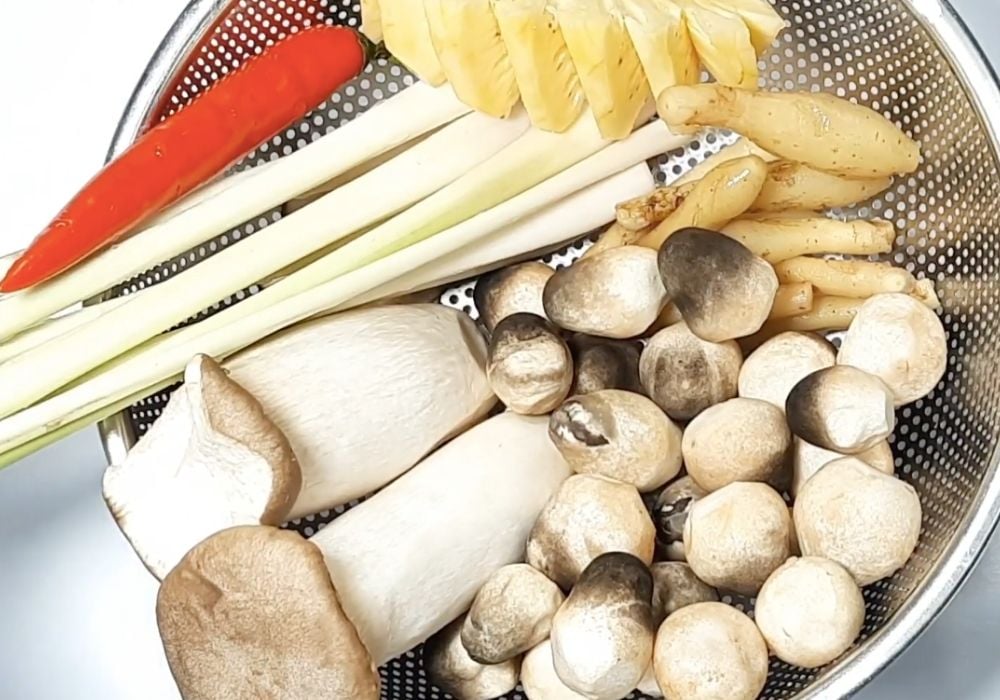 Nguyên liệu làm bún nước lèo chay