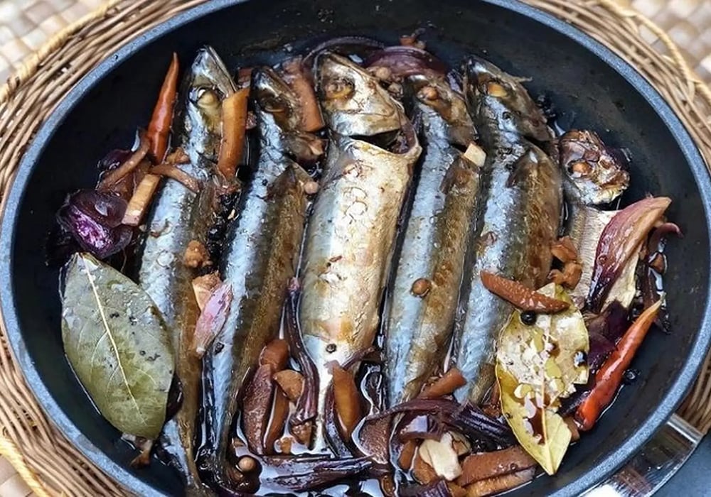 Cá bạc má kho tiêu