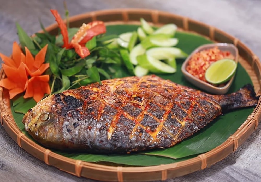 Cá cam nướng muối ớt
