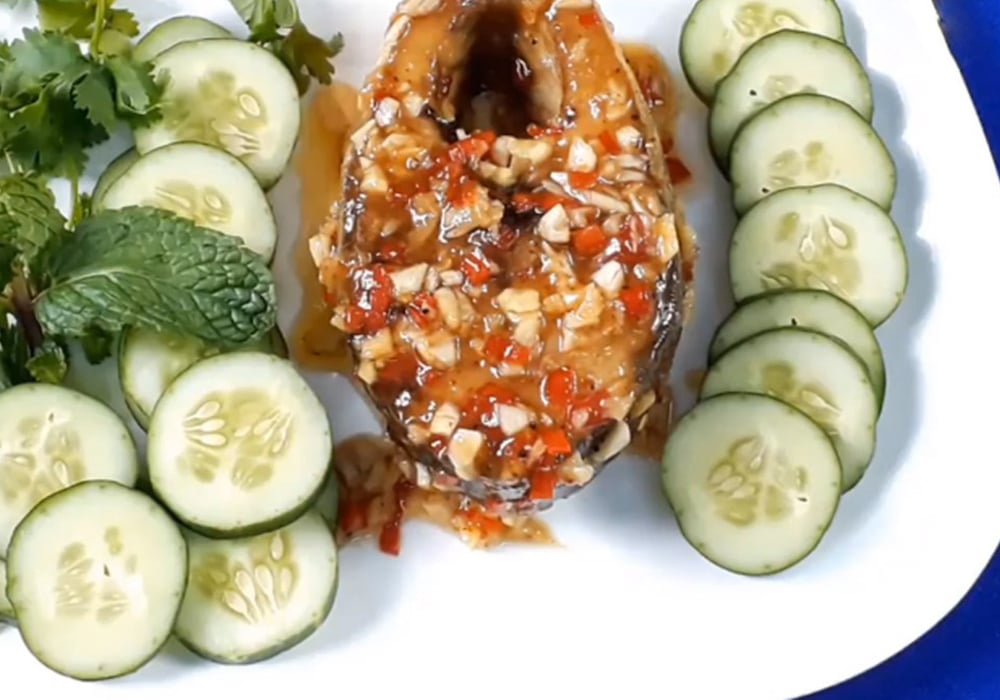 Cá chét kho mắm tỏi ớt
