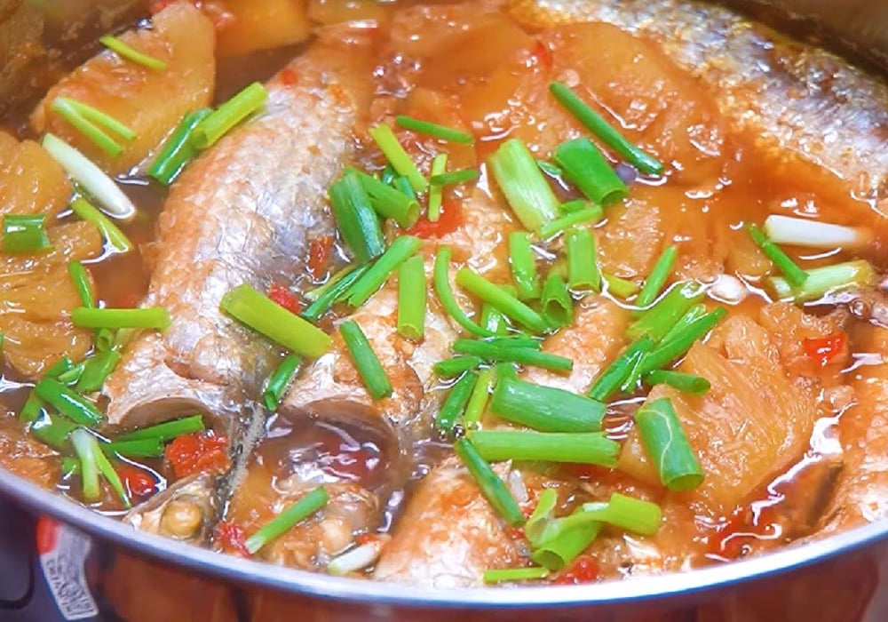 Cá đối kho thơm (dứa)