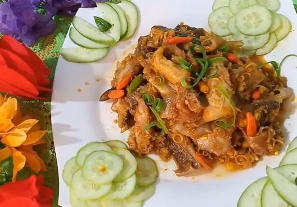 Cá đuối kho sả ớt