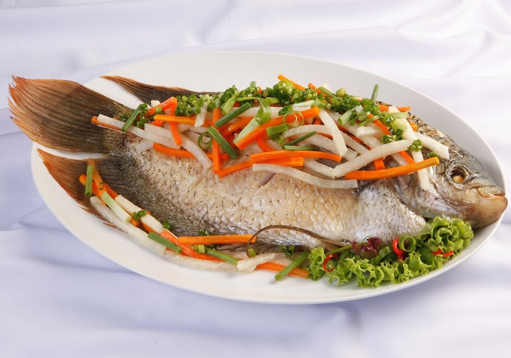 Cá tai tượng chưng tương