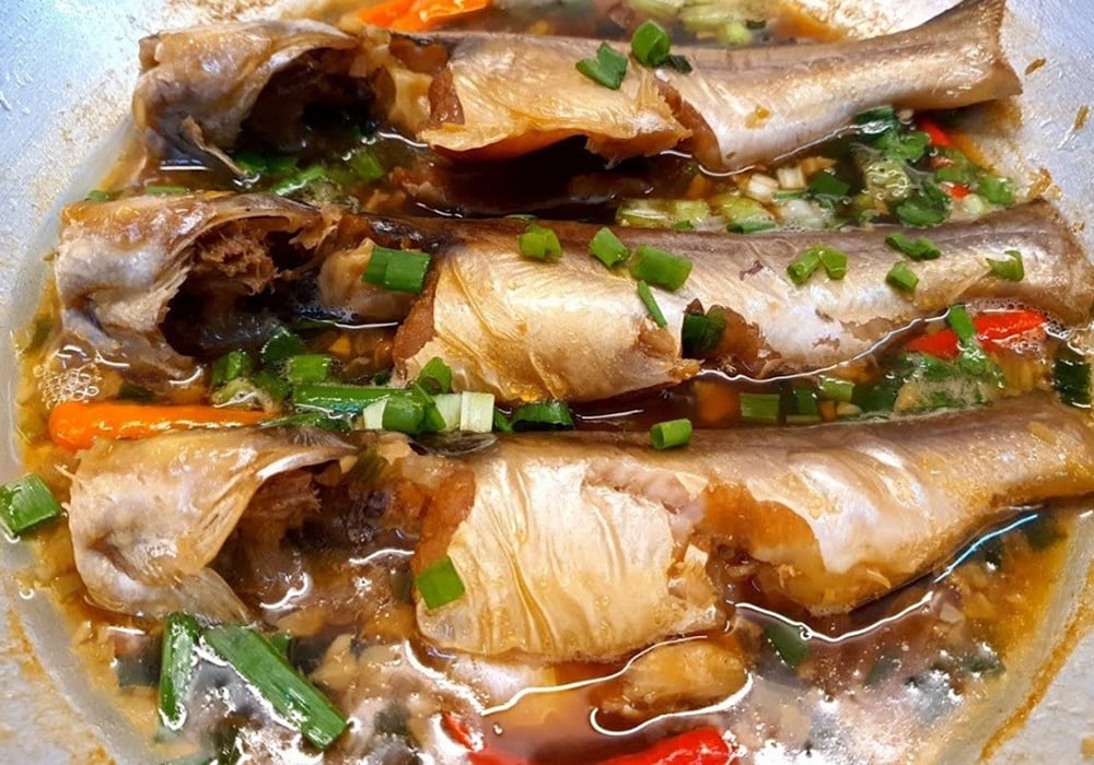 Cá úc kho lạt