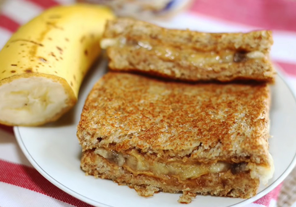 Bánh mì sandwich chuối