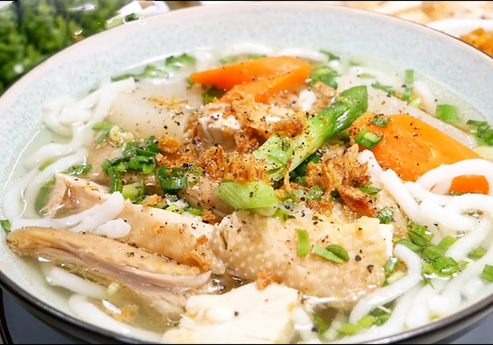 Bánh canh gà