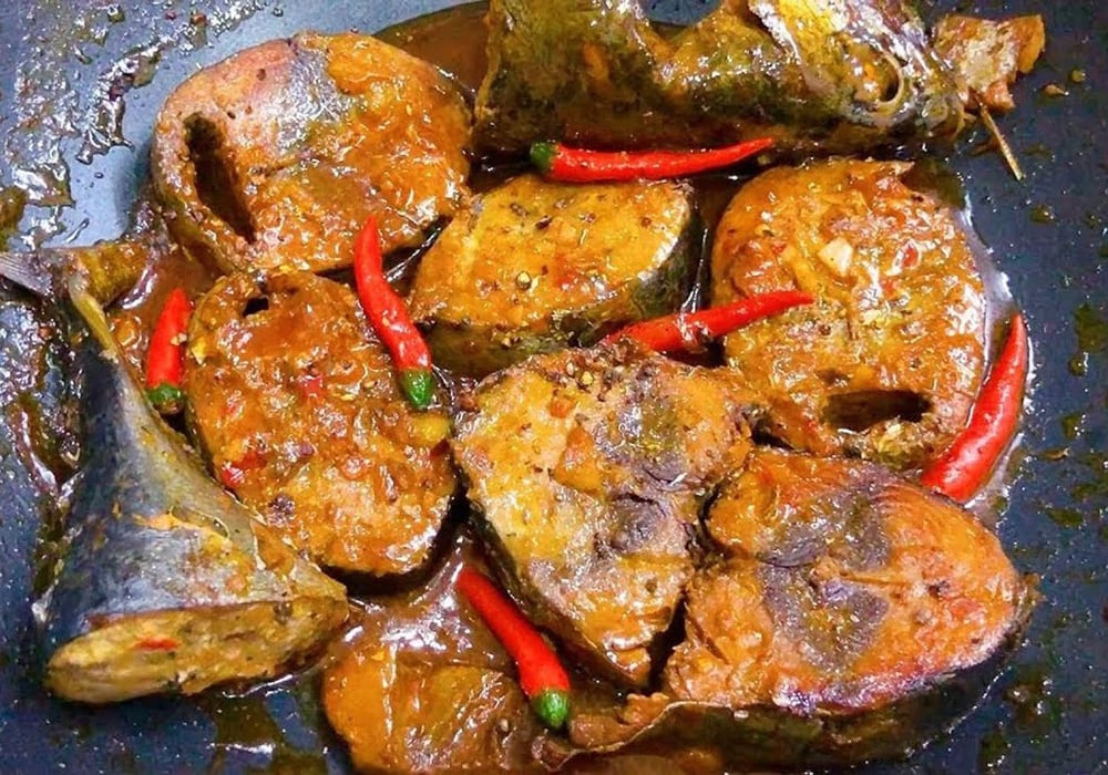 Cá ngừ kho