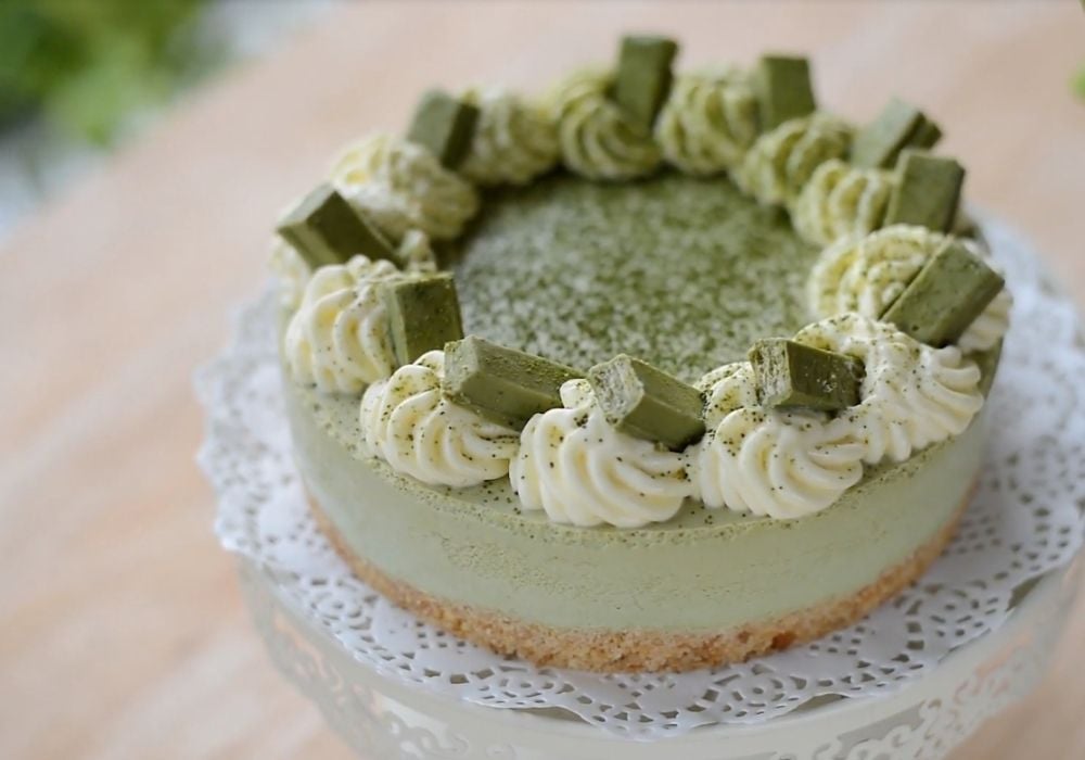 Bánh mousse trà xanh sữa chua