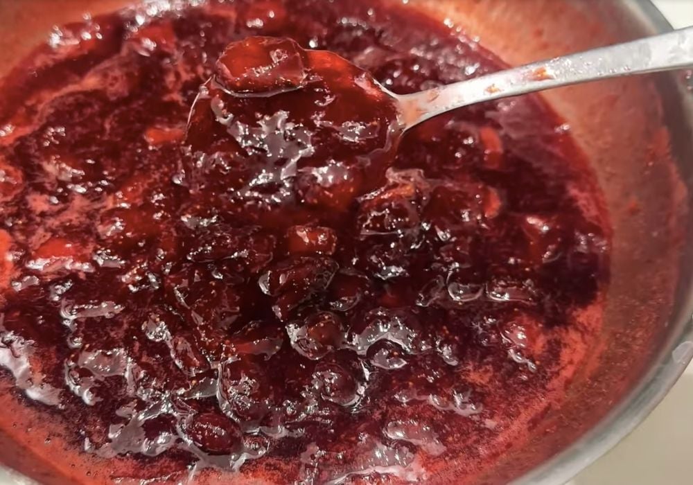 Mứt dâu tây dẻo