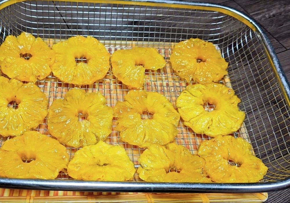 Mứt thơm nguyên miếng