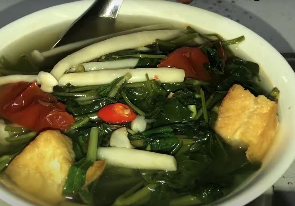 Canh chua rau muống chay