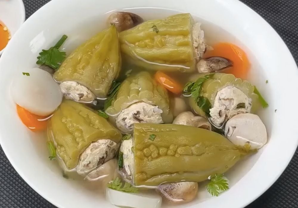 Canh khổ qua nhồi đậu hũ