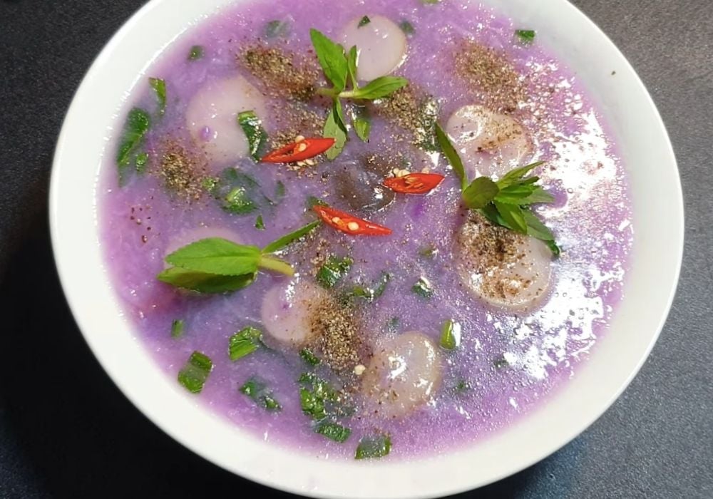 Món canh khoai mỡ chay nấm đùi gà