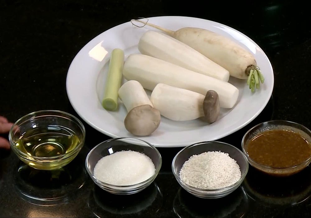 Nguyên liệu làm củ cải kho chay