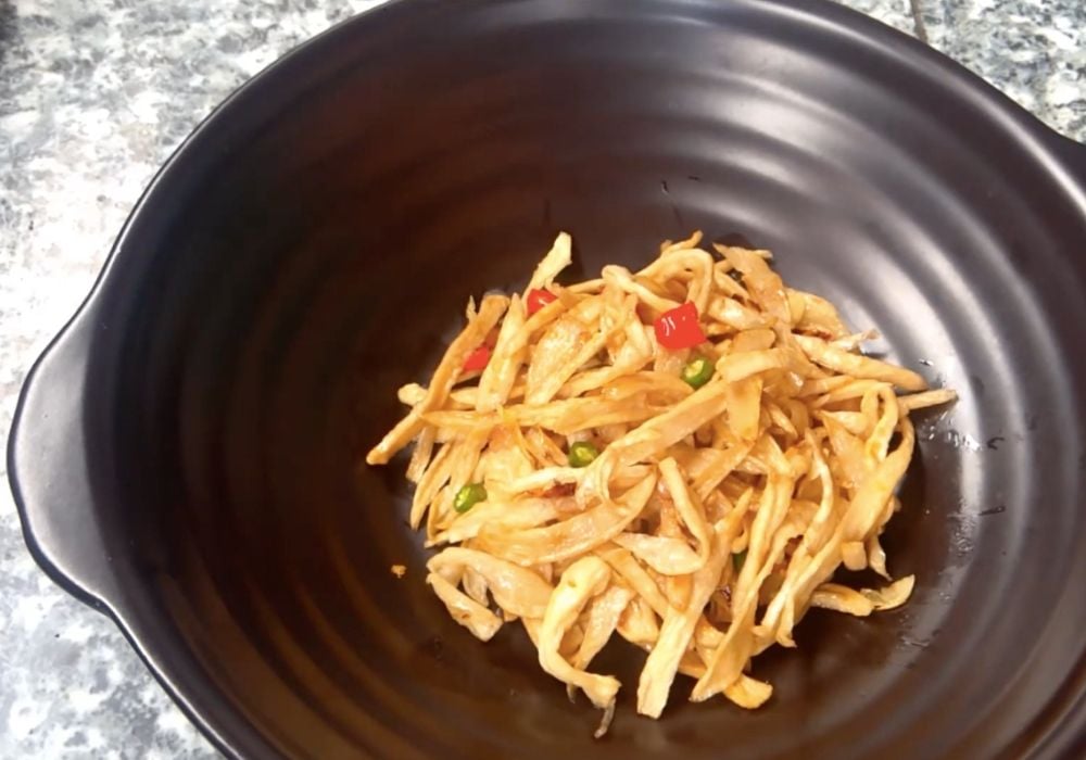 Củ cải khô xào chay
