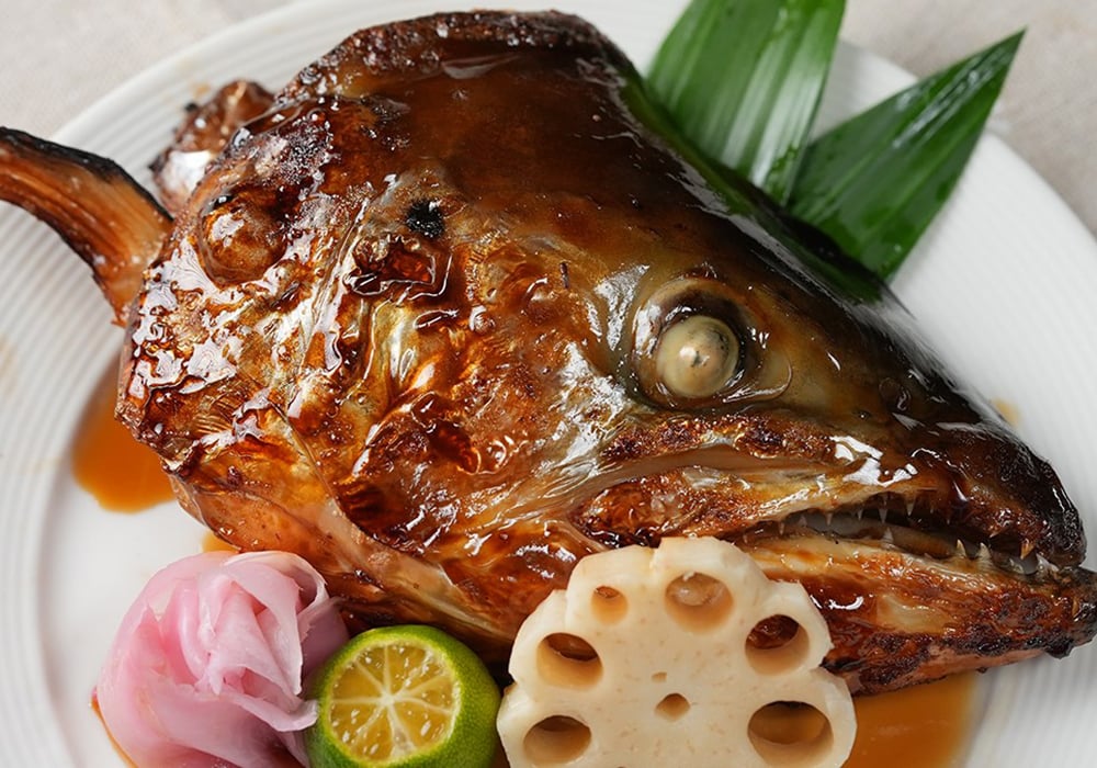 Đầu cá hồi nướng sốt Teriyaki