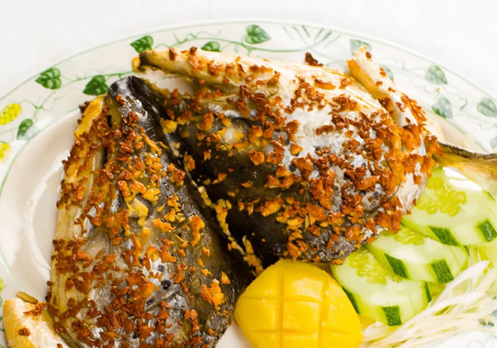 Đầu cá hồi nướng sốt Teriyaki