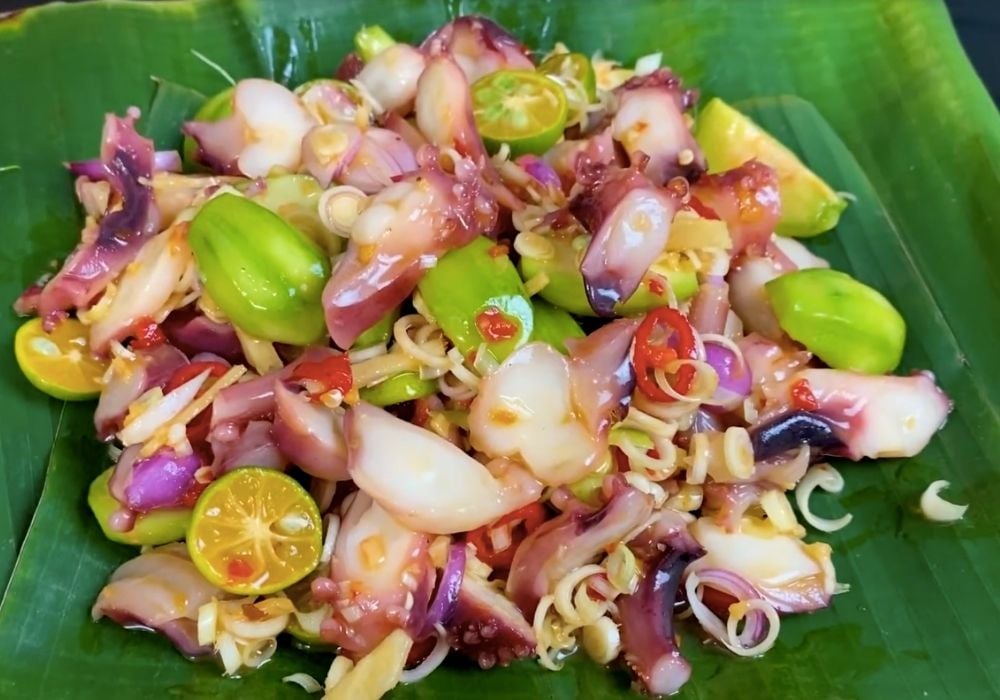 Gỏi cóc bạch tuộc sốt Thái