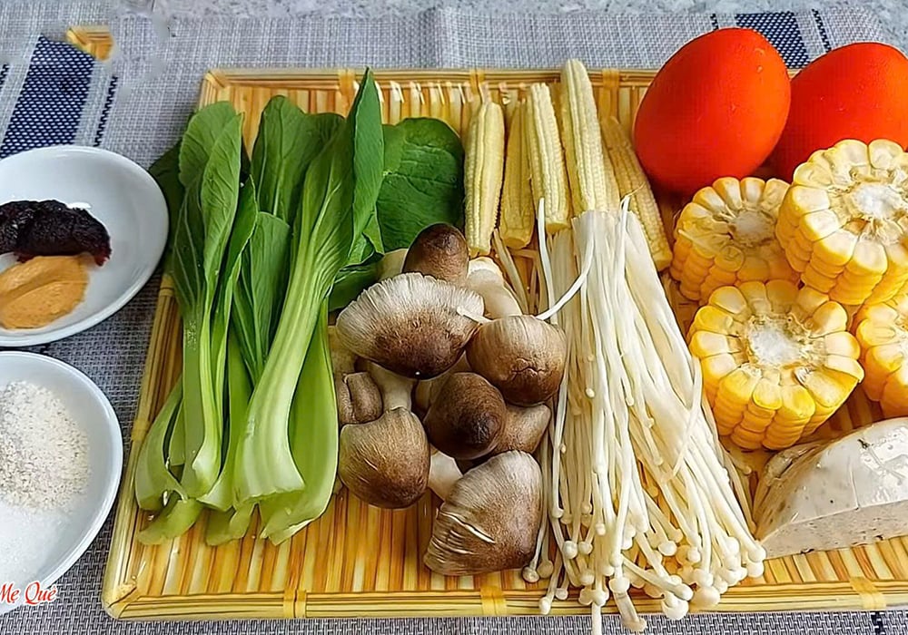 Nguyên liệu làm mì cay chay