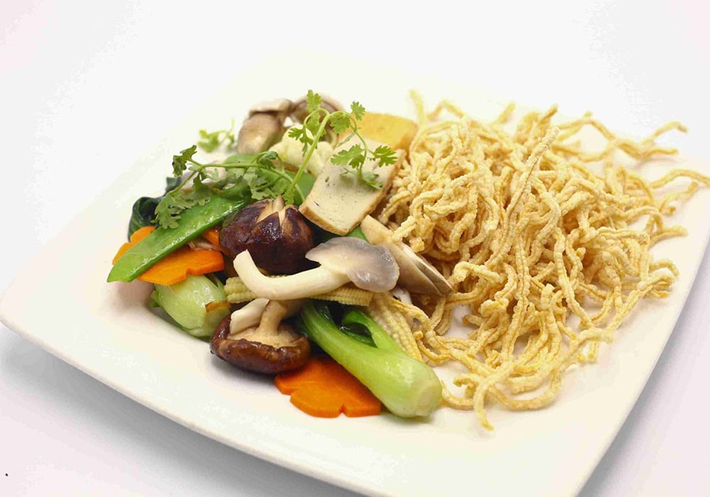 Mẹo bảo quản mì xào giòn chay đúng cách