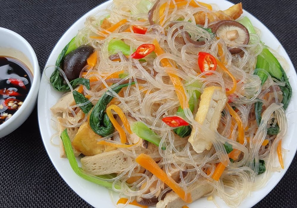 Mẹo bảo quản miến xào chay đúng cách