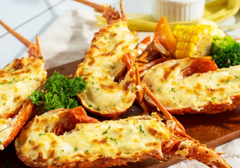 Tôm hùm rang muối