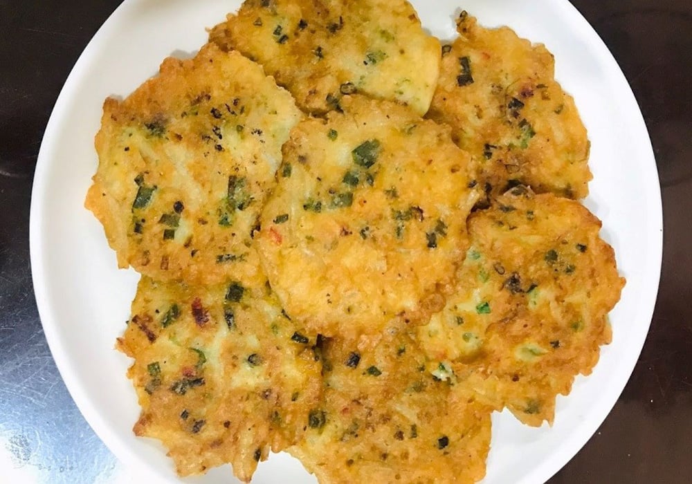 Cá cơm chiên bột