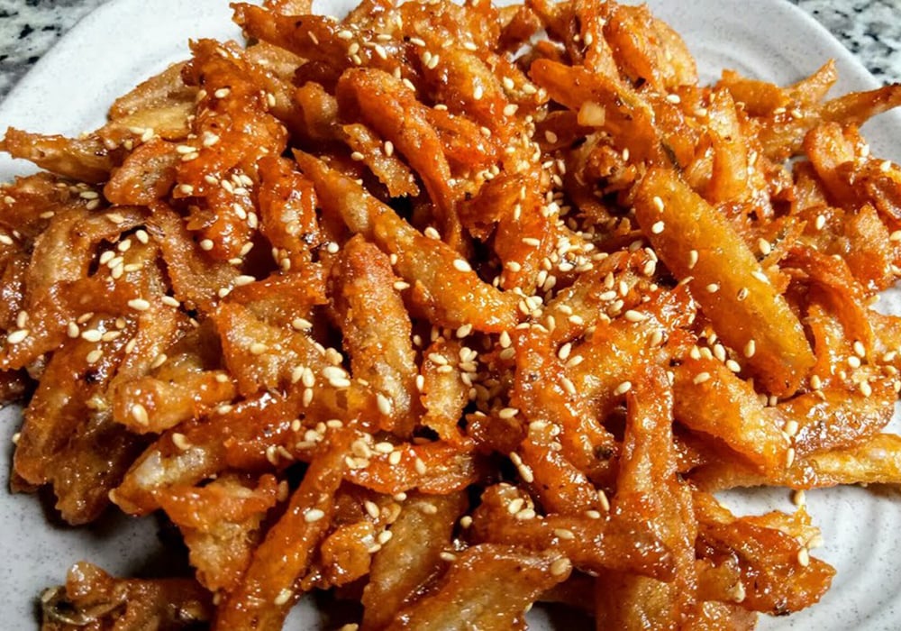 Cá cơm chiên nước mắm