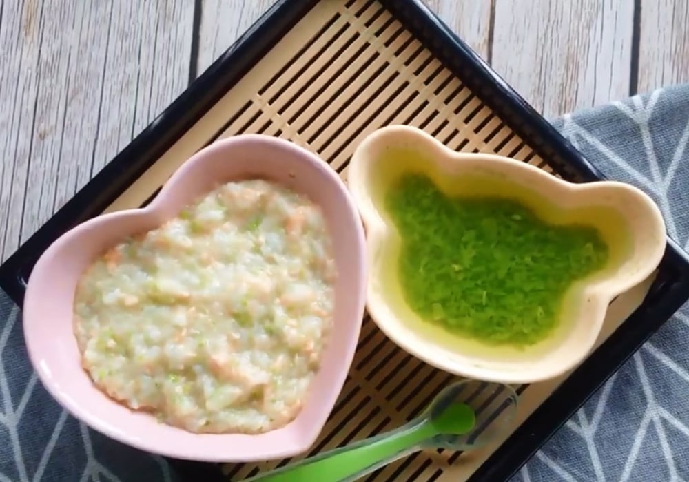 Cháo cá hồi măng tây