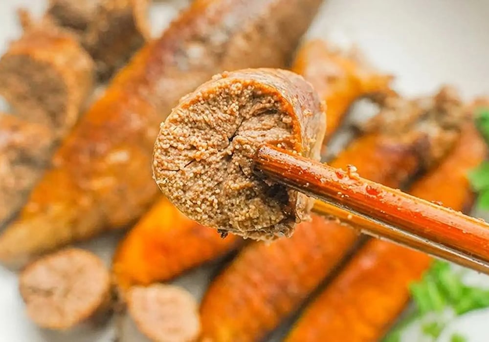 Trứng cá kho tộ