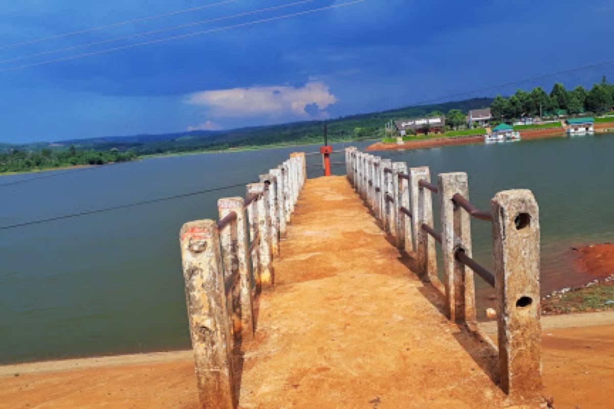 Taxi Ea Kuêh – Gọi xe 4–7 chỗ giá rẻ, phục vụ nhanh 24/7