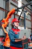 Agentic AI trong tự động hóa công nghiệp 2026: Khi AI bắt đầu thiết kế, lập trình và chẩn đoán máy