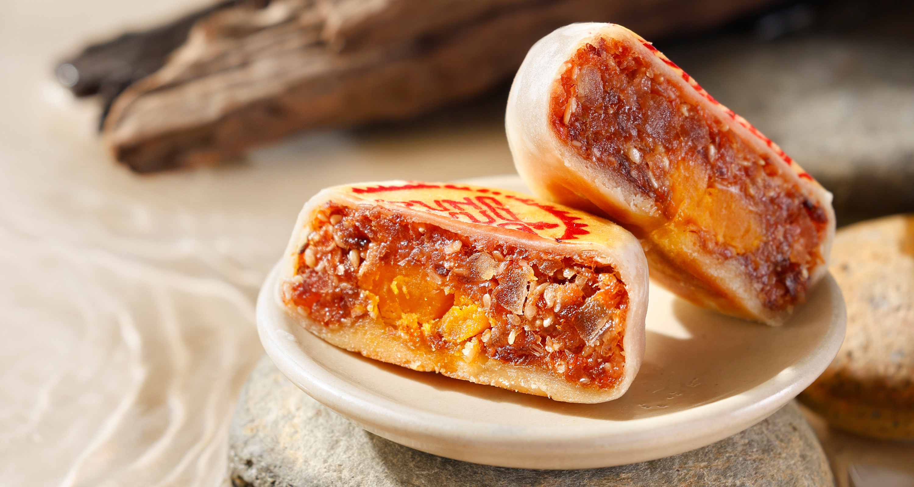 Trà thơm - Rượu quý, Bánh trái quê nhà